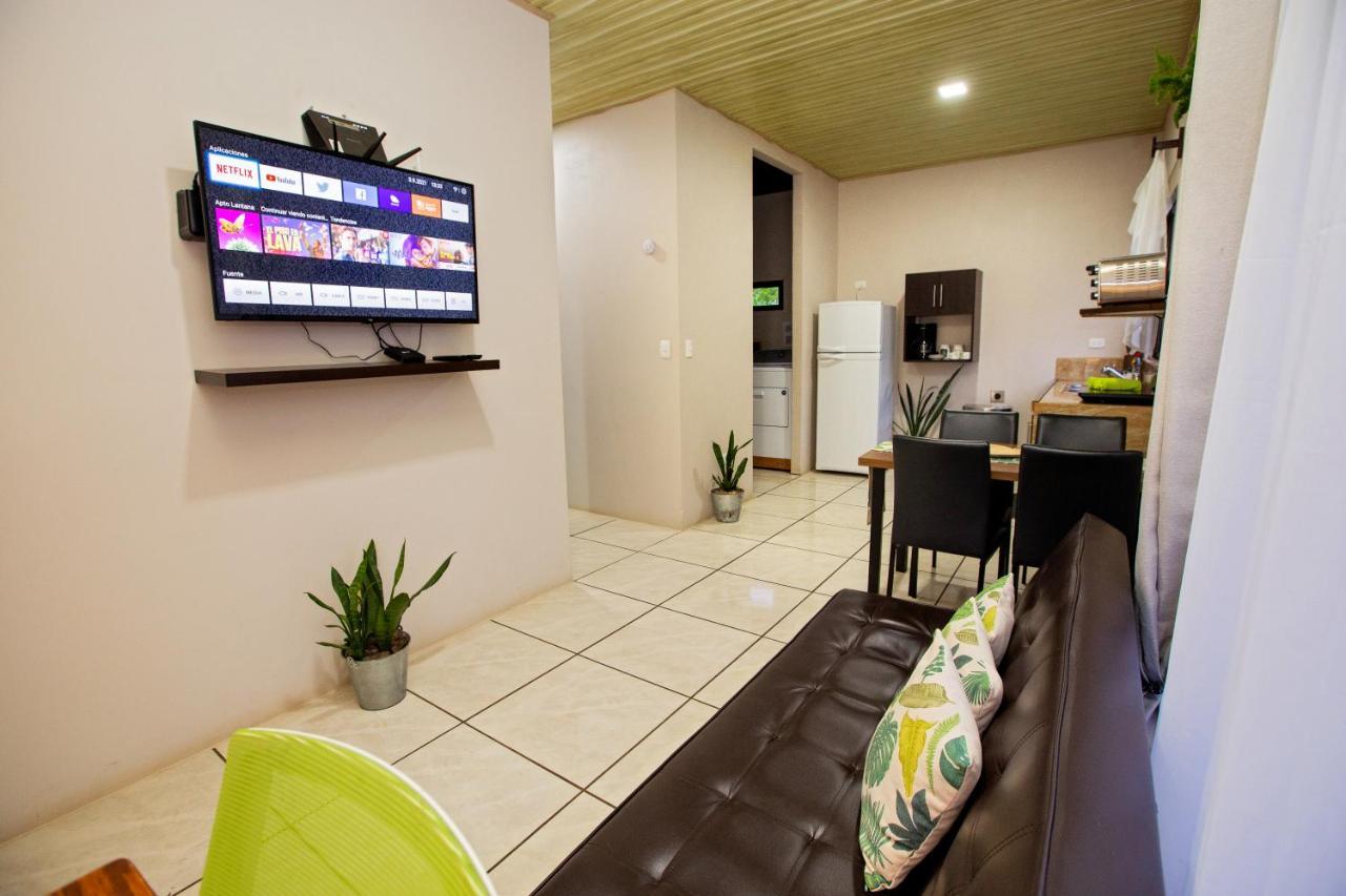 Apartamento Lantana ,Monteverde Con Aire Acondicionado Y Lavanderia Ngoại thất bức ảnh