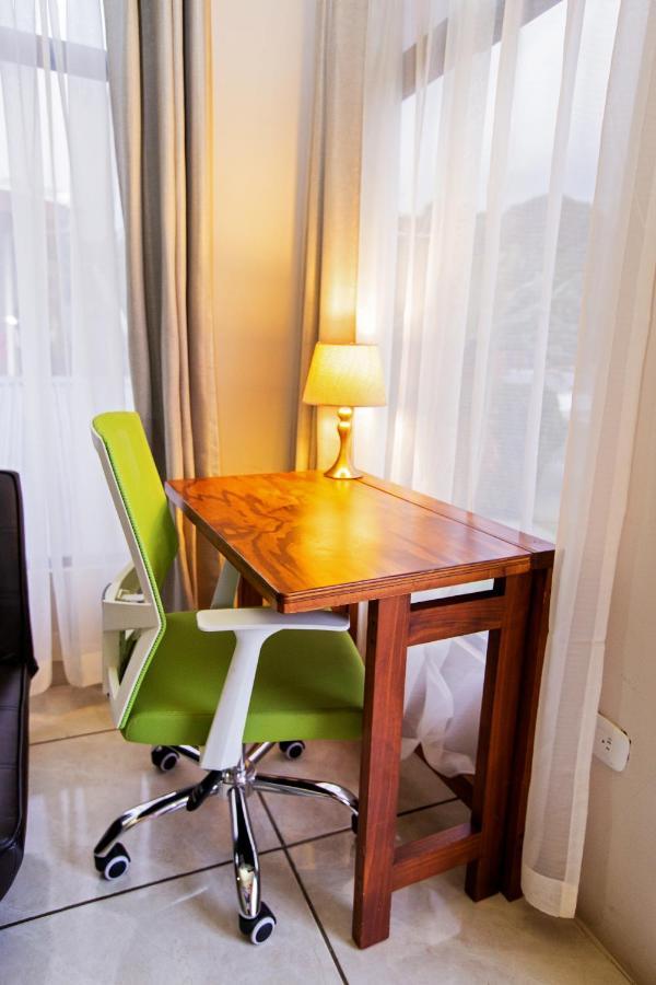 Apartamento Lantana ,Monteverde Con Aire Acondicionado Y Lavanderia Ngoại thất bức ảnh