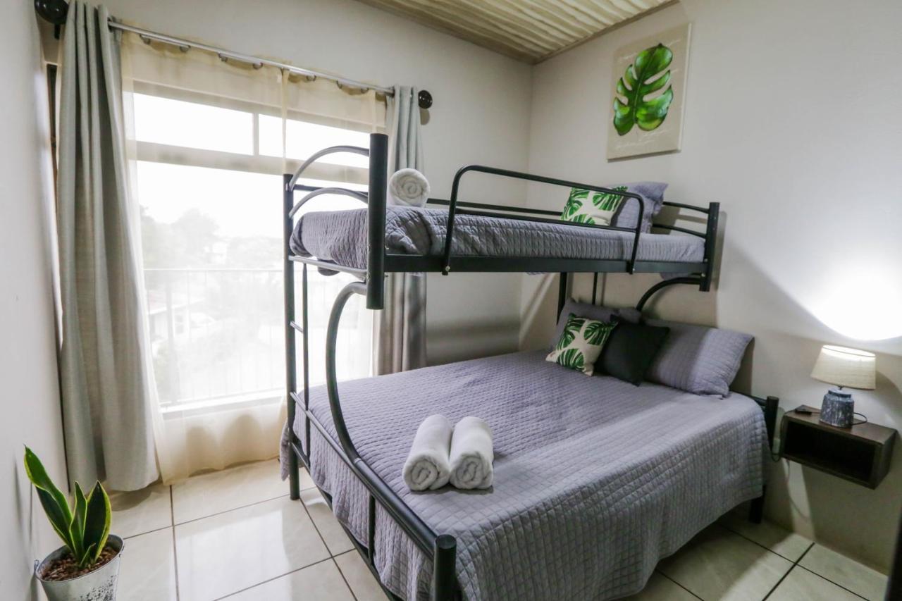 Apartamento Lantana ,Monteverde Con Aire Acondicionado Y Lavanderia Ngoại thất bức ảnh